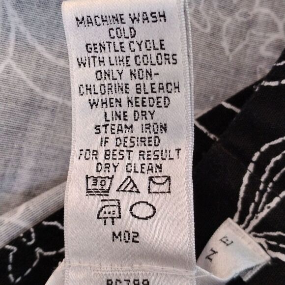 Geoffrey Beene Sport Stretch Cotton Skirt - Picture 7 of 10